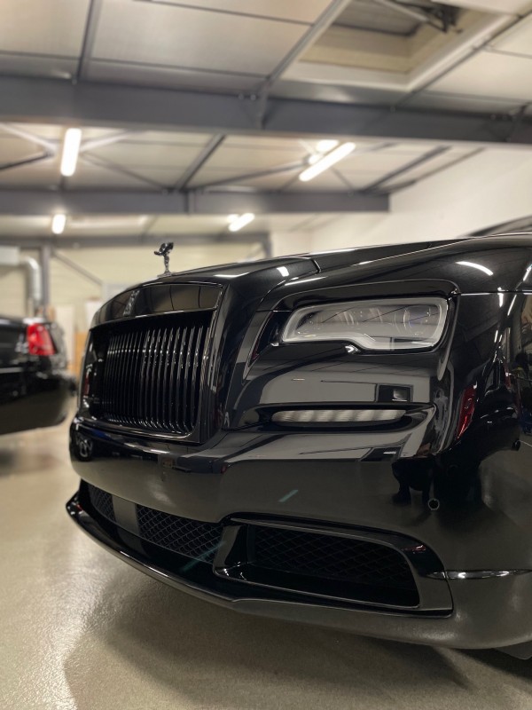 Polish Rolls Royce a Monaco par Riviera Detailing spécialiste de l’esthétique automobile sur la Côte d’Azur.